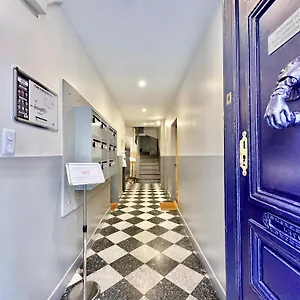 èrsextius, Sh, Appartement